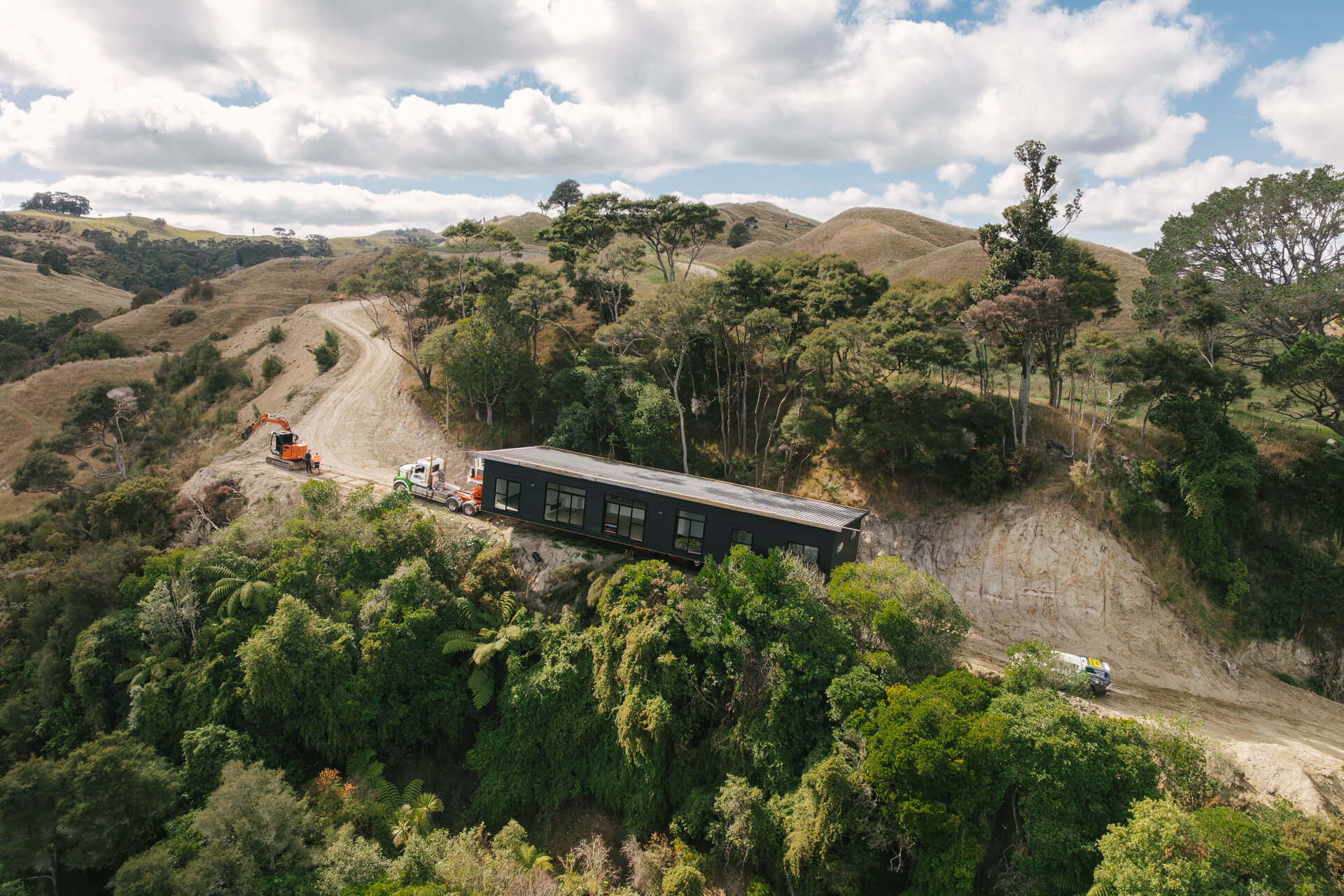 20250325PDHWhanganuiHouseMove-22